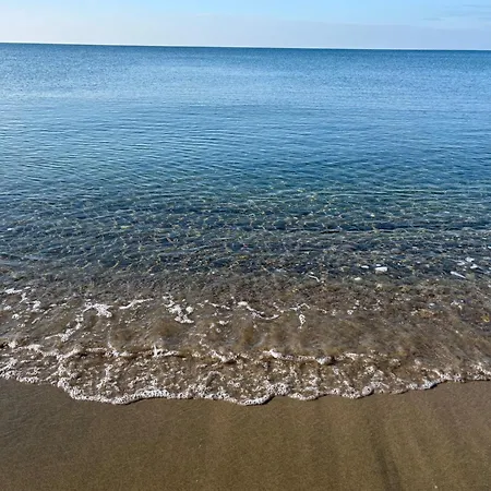 Casa Zefiro, Tra Pineta E Mare! Apartment Fregenae